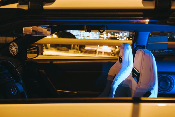 Transform your vintage british car: the definitive guide to upgrading with a cutting-edge digital dashboard